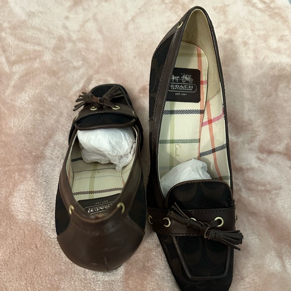 2000s Coach Heels - Picture 6 of 8